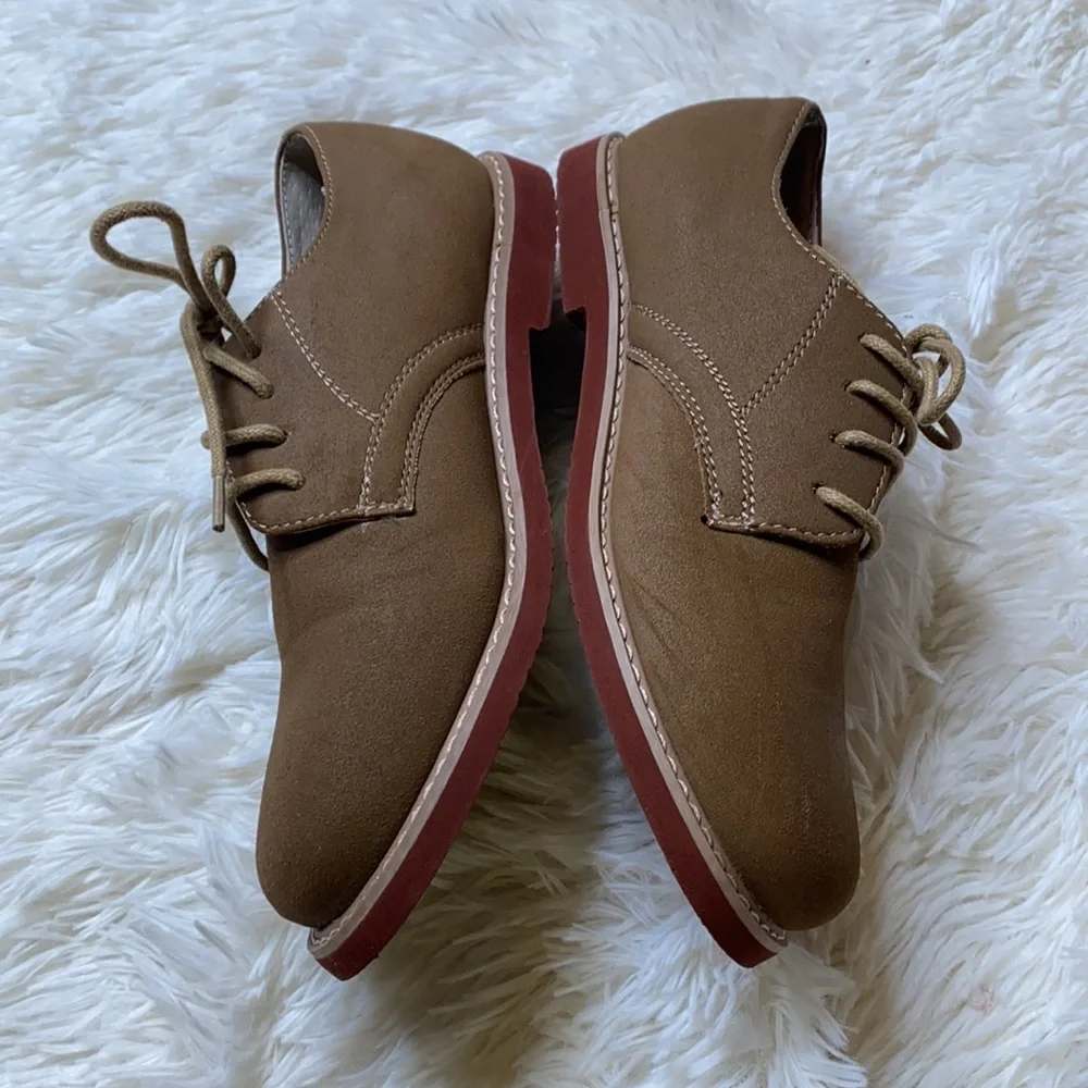 Perry Ellis Brown Burgundy Bottom Shoes Boy’s Size 2